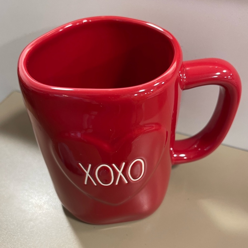 Rae Dunn Valentine Heart XOXO Ceramic Coffee Mug Cup NEW